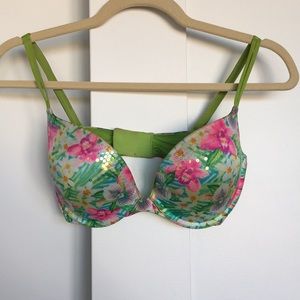 VS Very Sexy Pushup Bra